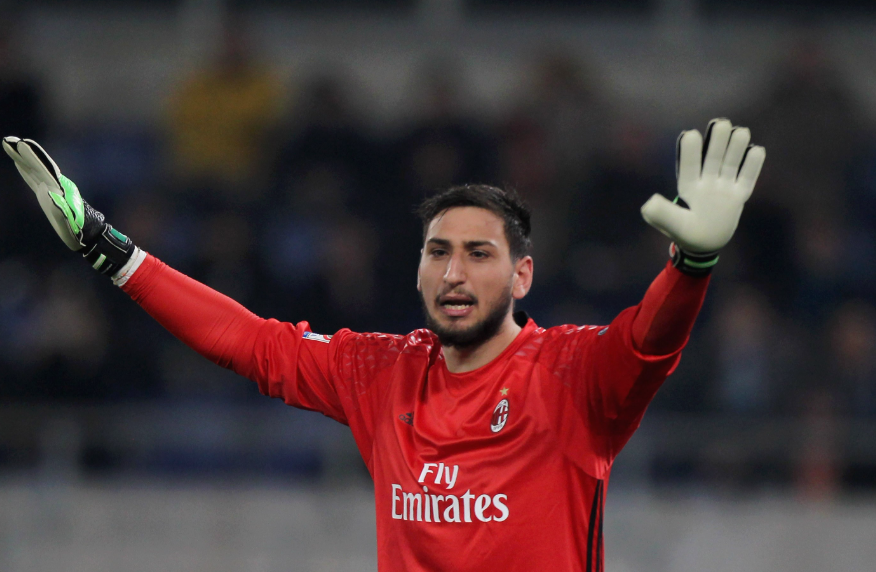 十年首秀紀(jì)念日：多納魯馬社媒曬圖追憶往昔，曼城新援感恩成長