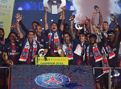 <a href='https://www.www.bvzueha.com/news/tag/1124.html' style='color: blue;'>巴黎圣日耳曼</a>：歐冠賽場的青春風(fēng)暴與冠軍傳奇新篇