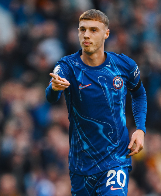 帕爾默曬切爾西百場紀(jì)念球衣：回顧過往，展望未來征程