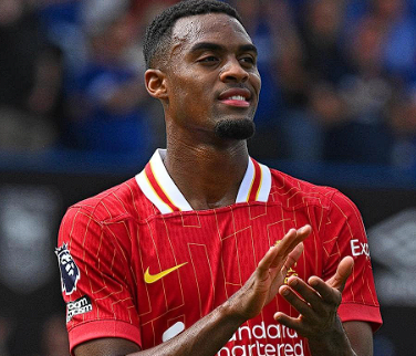 利物浦勝維拉后，斯洛特談赫拉芬貝赫傷情與后續(xù)賽事安排