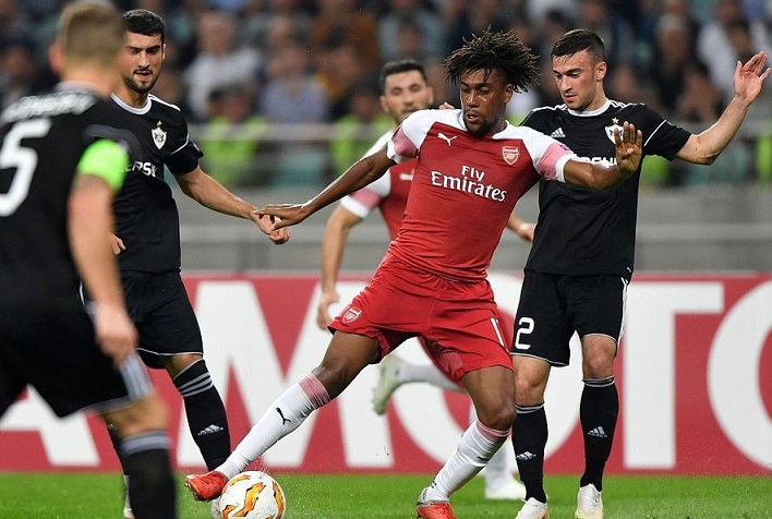 黑馬主場鏖戰(zhàn)藍(lán)軍，歐冠生死局懸念陡升