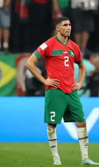 阿什拉夫傷后發(fā)文展堅(jiān)韌，感恩球迷關(guān)懷顯風(fēng)度