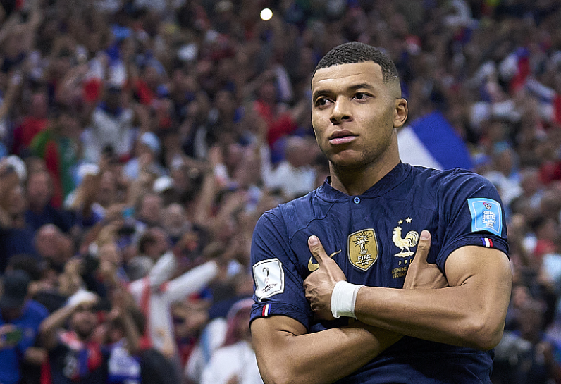 西甲第12輪皇馬客場戰(zhàn)平，記者點(diǎn)評鋒線困境與戰(zhàn)術(shù)疑云