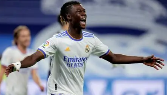 卡馬文加傷病影響法國隊世預賽排兵布陣，未來前景存疑