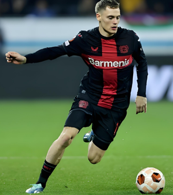 維爾茨轉(zhuǎn)會利物浦：壓力下的融入進(jìn)程與積極展望