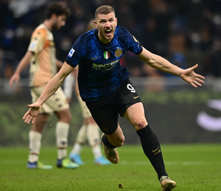 波黑<a  style='color: blue;'>世預賽</a>強勢突圍：哲科寶刀未老，附加賽席位提前落袋