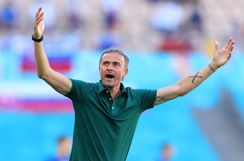 巴黎歐冠勝熱刺后，恩里克怒批盧卡斯染紅行為