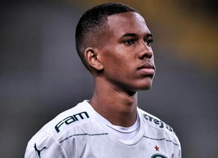 埃斯特旺與恩德里克：昔日隊(duì)友閃耀五大聯(lián)賽，今朝各展鋒芒