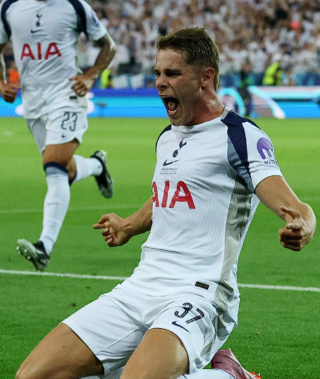 英超熱刺VS水晶宮：范德芬染紅，熱刺紅牌數(shù)居聯(lián)賽前列